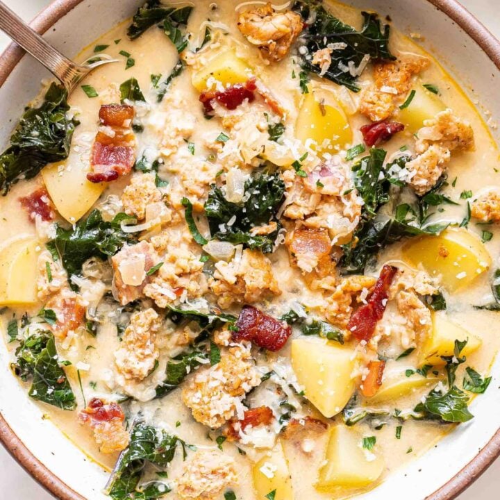 Sausage Potato and Kale Soup (Zuppa Toscana)